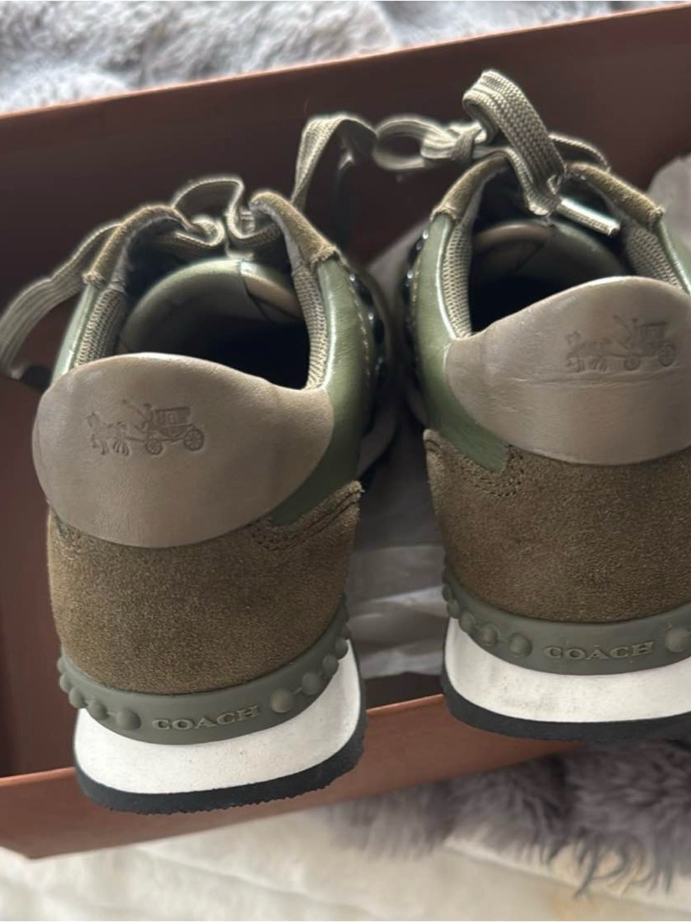 Coach sneakers MOONLIGHT RIVETS NAP/SDE olive green size 6 - Picture 3 of 6